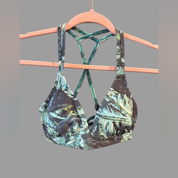 ATHLETA top - Picture 1 of 2